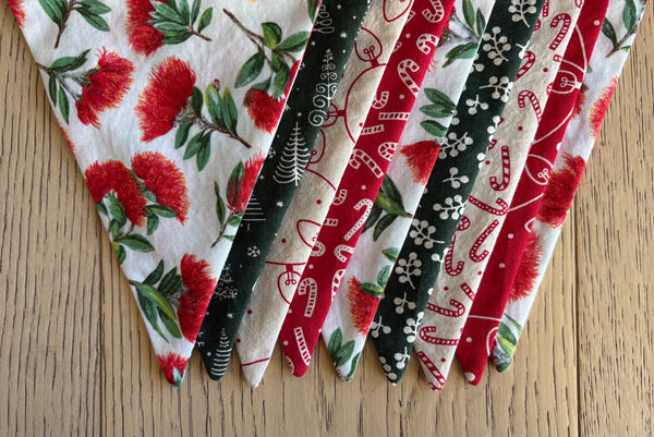 Christmas Bunting - Pōhutukawa, red, green and natural coloured fabrics