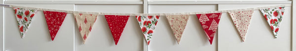 Christmas Bunting - Pōhutukawa, red and natural coloured fabrics
